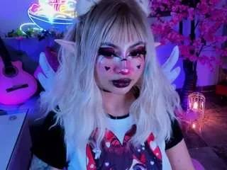 annalyynn from CamSoda