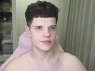 callmechristiian from CamSoda