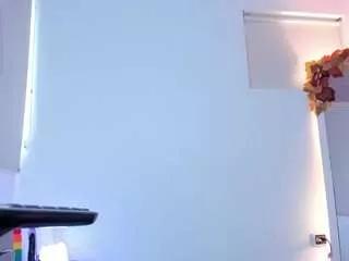 iriss-25 from CamSoda