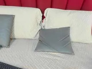 ladyluminary from CamSoda