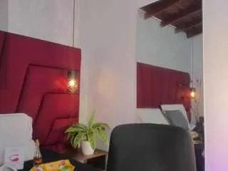 ladyluminary from CamSoda