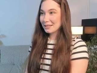 leilademan from CamSoda