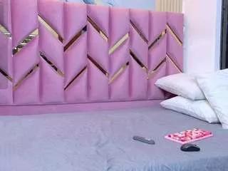 littleissues from CamSoda
