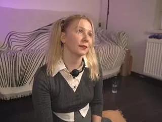 lulovett from CamSoda