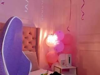 miia-schwarz from CamSoda