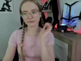 nancystar from CamSoda