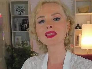 sandrakind from CamSoda
