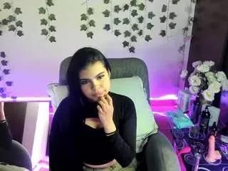 sarayy-jones from CamSoda