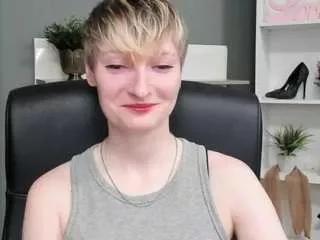 tastyblair from CamSoda