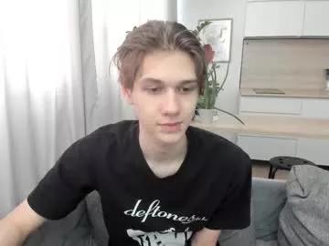 Naked Room 0verlandd 