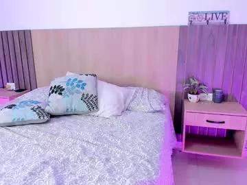 Naked Room _miamiller_ 