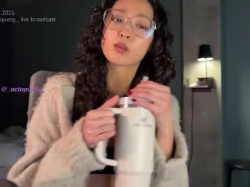 _octopussy_ from Chaturbate