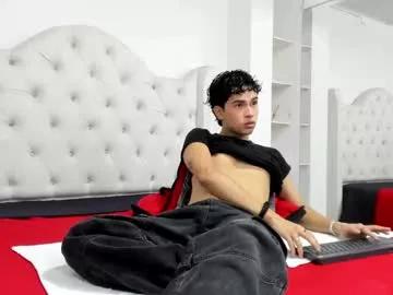Naked Room aiiden_15 