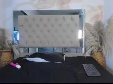 ainaah_ from Chaturbate
