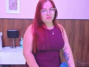 alana_glasses from Chaturbate