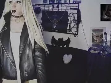 alchemymistic from Chaturbate