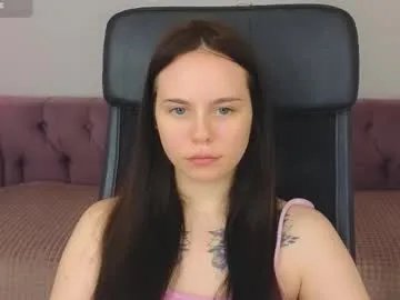 alice_moondark from Chaturbate