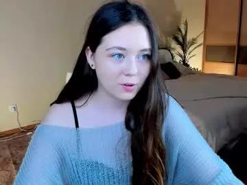 alluringeyess from Chaturbate