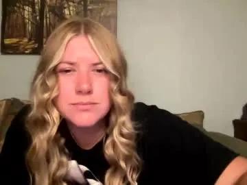 allyanalangel on Chaturbate 