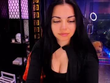 alma_pearl from Chaturbate