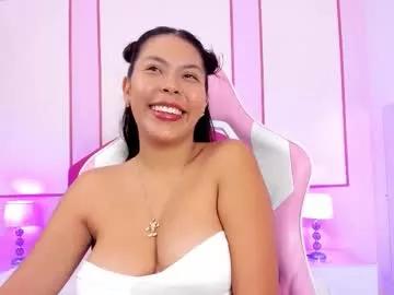 Naked Room amanda_noiir 