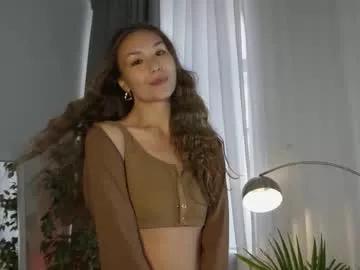 amarelly from Chaturbate