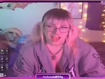 ambrosiakitty from Chaturbate