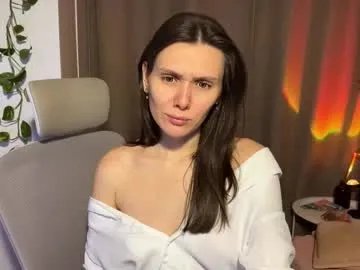 ameliahenderson from Chaturbate