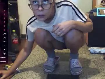 Anna_squirt69 from Chaturbate