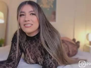 Anneee_ from Chaturbate