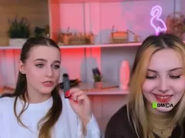 aria_moo from Chaturbate