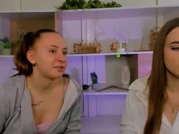 aria_moo from Chaturbate