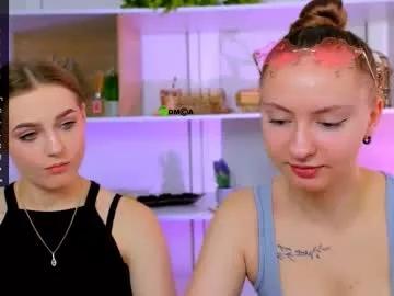 aria_moo from Chaturbate