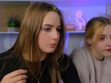 aria_moo from Chaturbate
