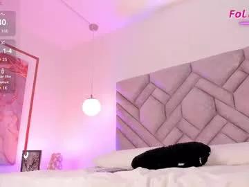 aria_moont from Chaturbate is Freechat