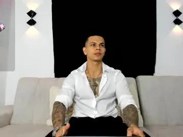 arondark from Chaturbate