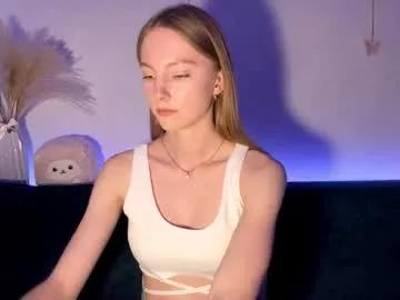 autumnroginson from Chaturbate is Away