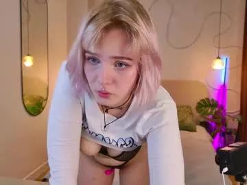 Avabloom_ from Chaturbate