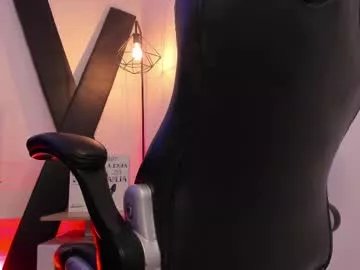 axellkush from Chaturbate