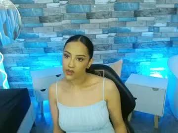 beella_tay1 from Chaturbate
