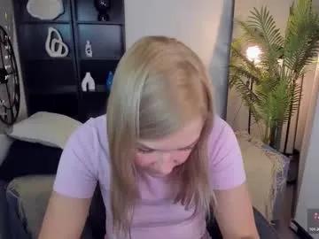 Bella_cosmos from Chaturbate