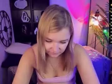 Bella_cosmos from Chaturbate
