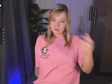 Bella_cosmos from Chaturbate