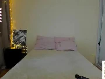 Bella_foryou from Chaturbate