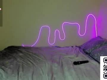 Bella_foryou from Chaturbate