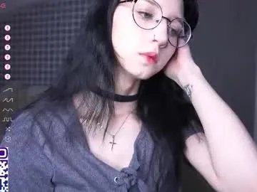 belle_phine from Chaturbate