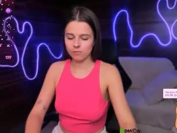 berry_alma from Chaturbate