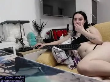 bethanylenz2 from Chaturbate
