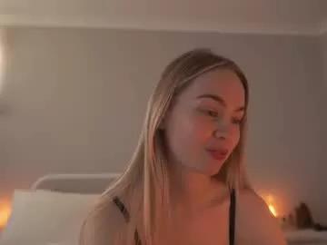 bibi_it_is from Chaturbate