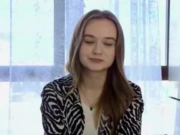 blondelldavolt from Chaturbate